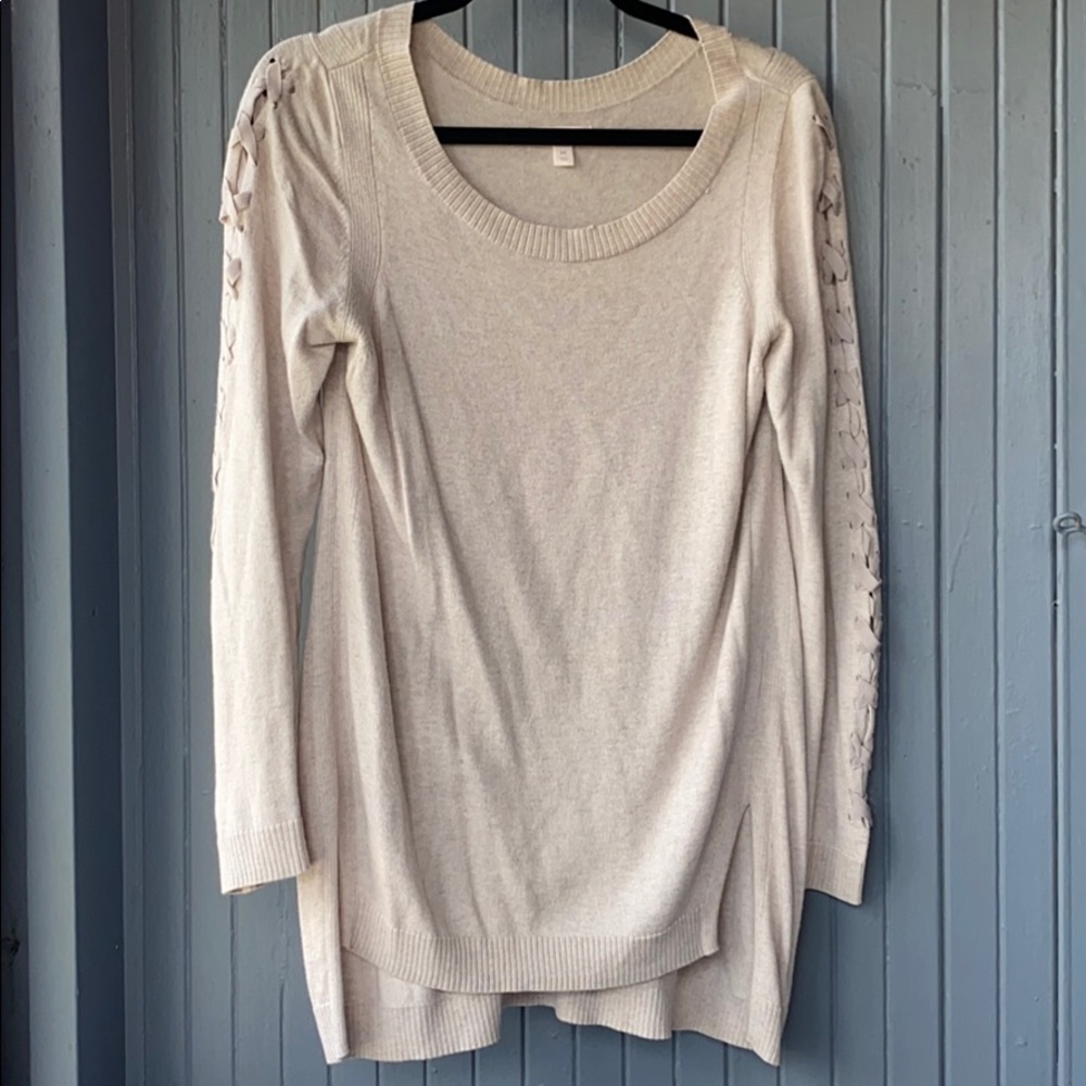 tan Lauren Conrad sweater